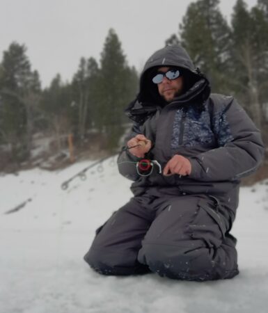 6 Best Ice Fishing Suits for 2024